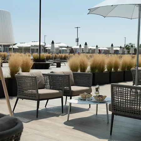 ホテル Lino Delle Fate Eco 4*