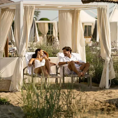 ホテル Lino Delle Fate Eco 4*